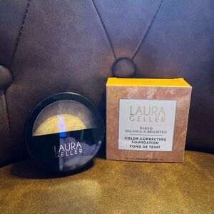 Laura Geller Baked Balance-N-Brighten Foundation - Light